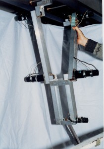 ブラキエーション形移動ロボット