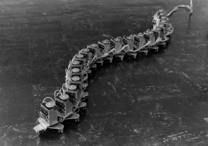 斜旋回機構を用いた索状能動体