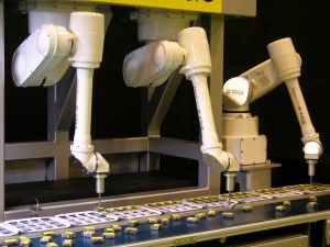 複数台のM-430iAのビジュアルトラッキングによる高速ハンドリング