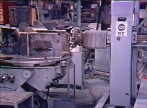 知能アーク溶接ロボット